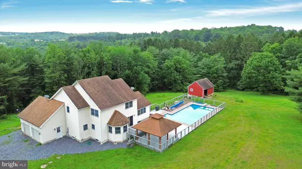 132 SYCAMORE DR, Palmerton, PA 18071