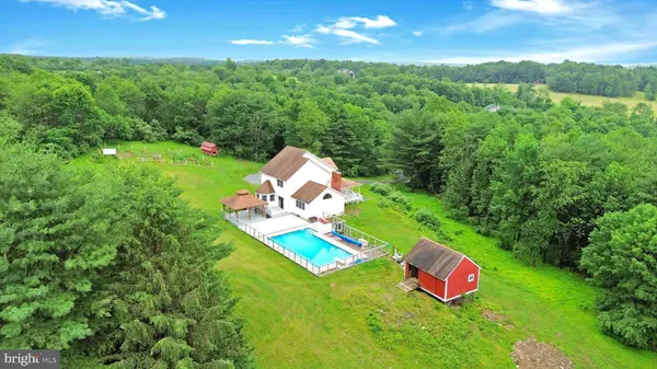 132 SYCAMORE DR, Palmerton, PA 18071