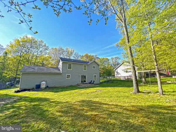 158 DAVIS CIR, Bushkill, PA 18324
