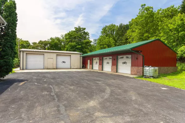 8170 Pa Route 873, Slatington, PA 18080