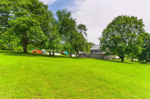 8170 Pa Route 873, Slatington, PA 18080