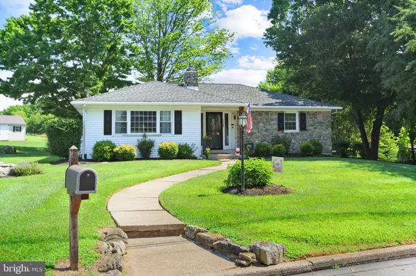 1720 MINE LANE RD, Easton, PA 18045