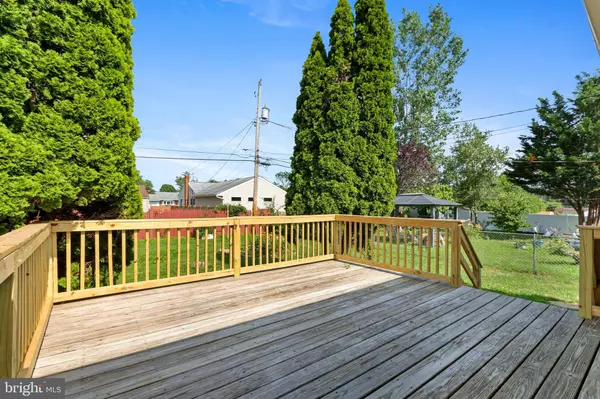 1916 STONINGTON RD, Bethlehem, PA 18018