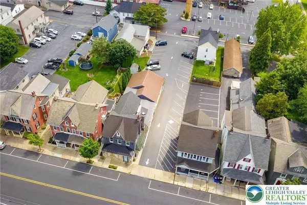 127 S Broad ST, Nazareth Boro, PA 18064