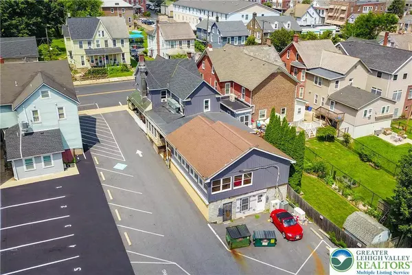 127 S Broad ST, Nazareth Boro, PA 18064