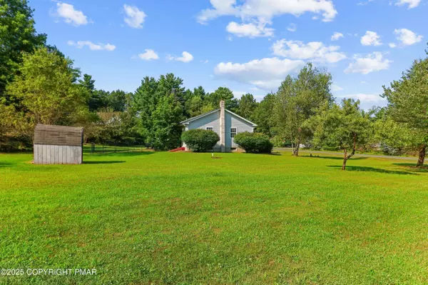 2241 Reo DR, Effort, PA 18330