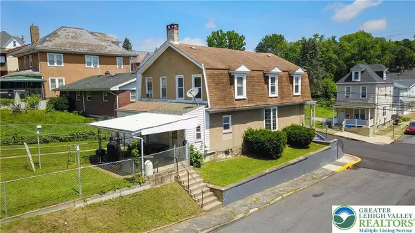 900 Ridge ST, West Easton Boro, PA 18042