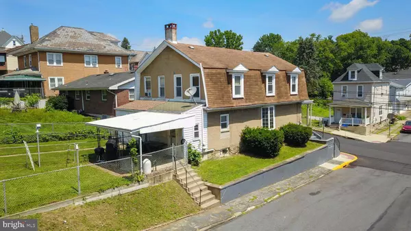 900 RIDGE ST, Easton, PA 18042