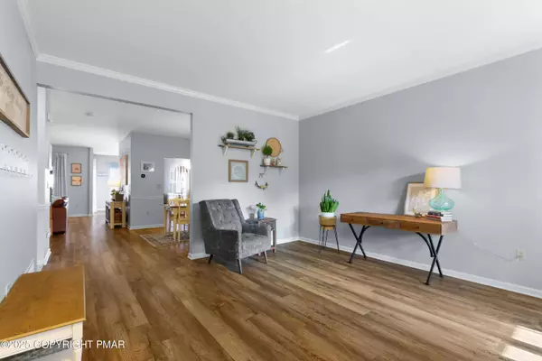 23 Cobblestone DR, Easton, PA 18045