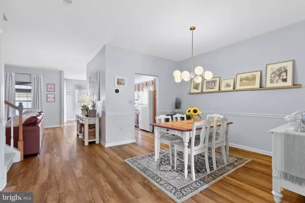 23 COBBLESTONE DR, Easton, PA 18045