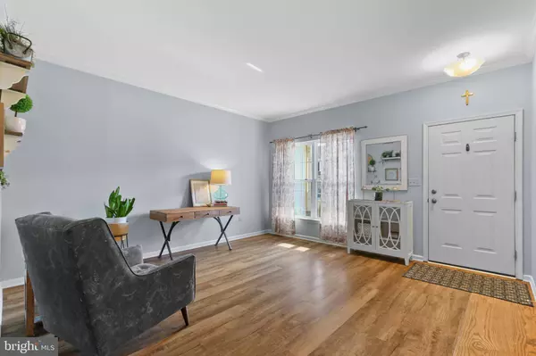 23 COBBLESTONE DR, Easton, PA 18045