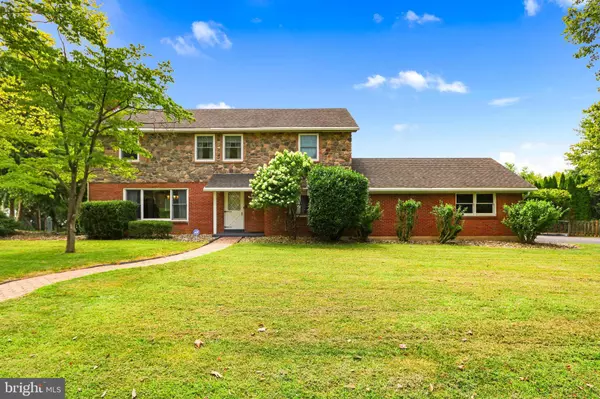 3660 SOUTHWOOD DR, Easton, PA 18045