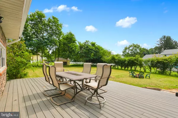 3660 SOUTHWOOD DR, Easton, PA 18045