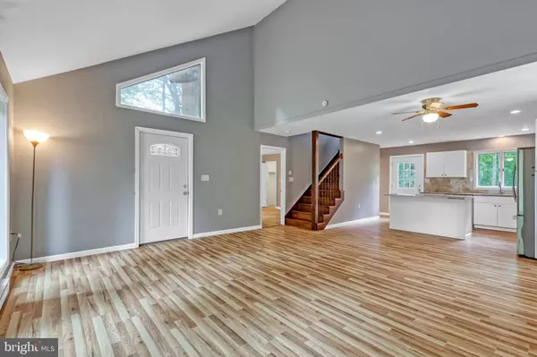 117 STROUD LN, East Stroudsburg, PA 18302