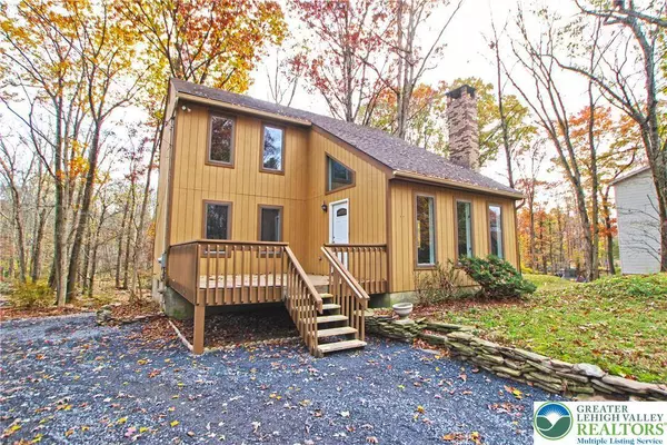 117 Stroud LN, East Stroudsburg, PA 18302