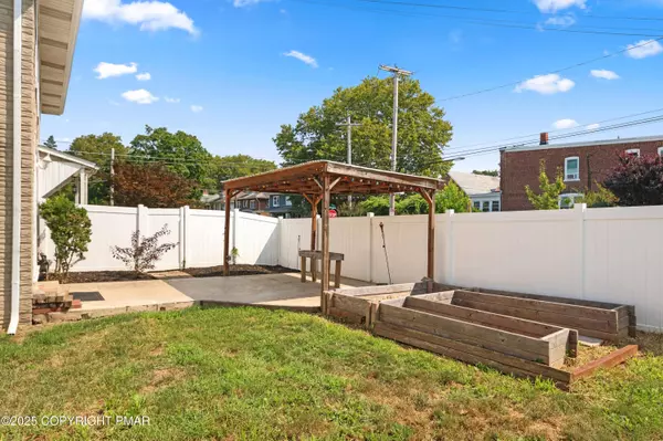 1128 W Wyoming ST, Allentown, PA 18103