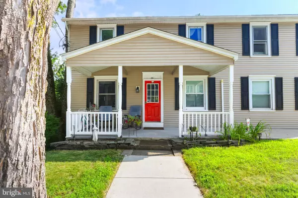 36 MAIN ST, Delaware Water Gap, PA 18327