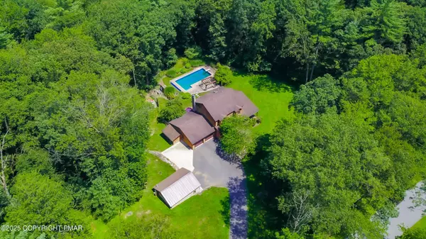 1322 Par DR, Kunkletown, PA 18058