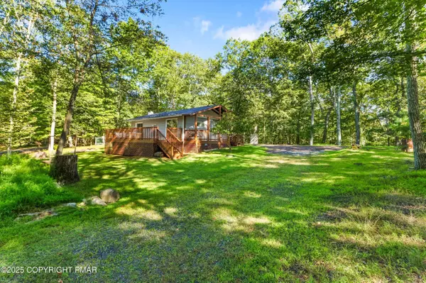 492 Wooddale RD, East Stroudsburg, PA 18302