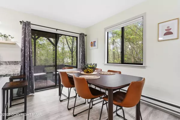 3540 Peak DR, Tobyhanna, PA 18466