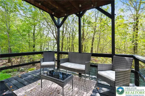 3540 Peak DR, Coolbaugh Twp, PA 18466