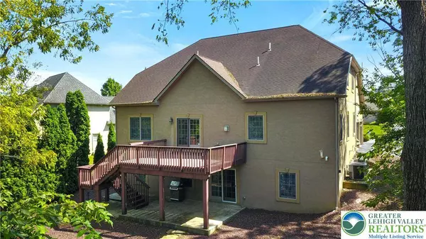 1908 Cherry AVE, Forks Twp, PA 18040