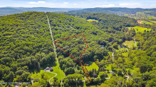 93 Coffeetown RD, Easton, PA 18042