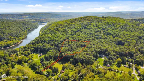 93 Coffeetown RD, Easton, PA 18042