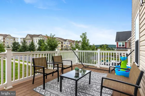 2236 RAYA WAY, Easton, PA 18045