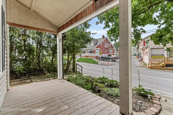 917 Brookside RD, Allentown, PA 18106