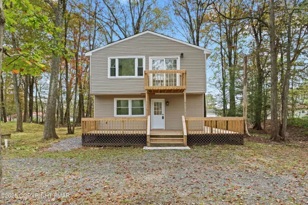 15 Sherman DR, Tobyhanna, PA 18466