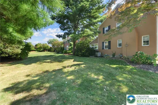 922 Beverly AVE, Bethlehem City, PA 18018