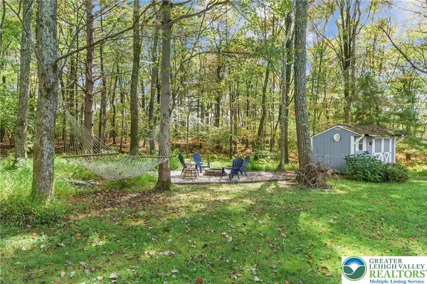 1182 Quail RD, Eldred Twp, PA 18058