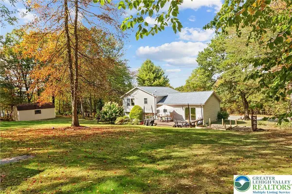 1182 Quail RD, Eldred Twp, PA 18058