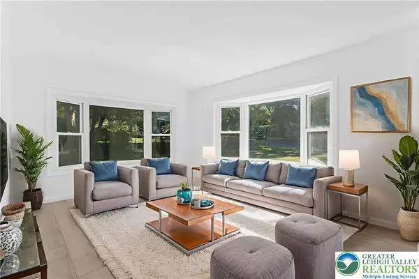 1225 Meyer DR, Lehigh Twp, PA 18088