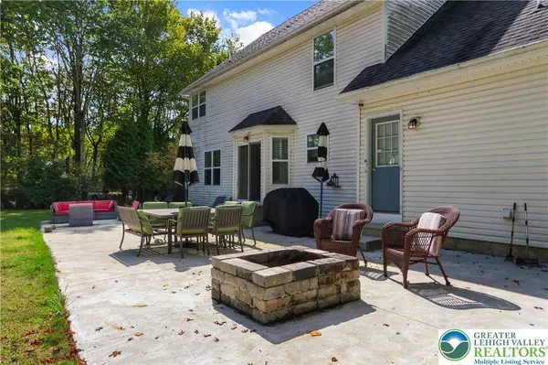 125 Stone Ridge RD, Penn Forest Twp, PA 18210