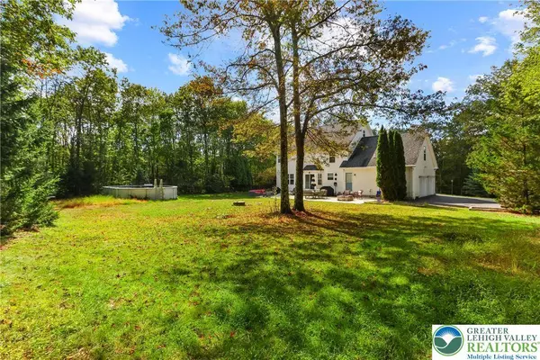 125 Stone Ridge RD, Penn Forest Twp, PA 18210