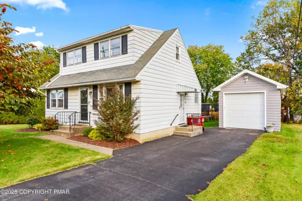 507 Apple Blossom RD, Easton, PA 18040