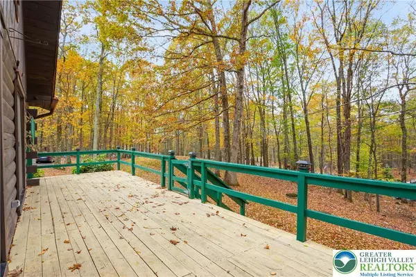 3714 Wysteria LN, Middle Smithfield Twp, PA 18302