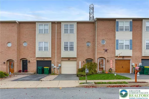 38 Corriere RD, Palmer Twp, PA 18045