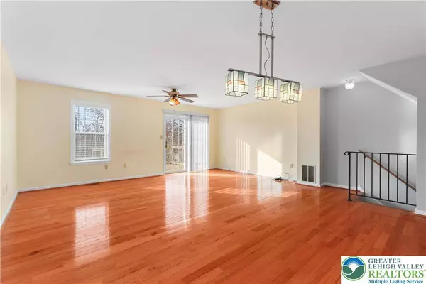 38 Corriere RD, Palmer Twp, PA 18045