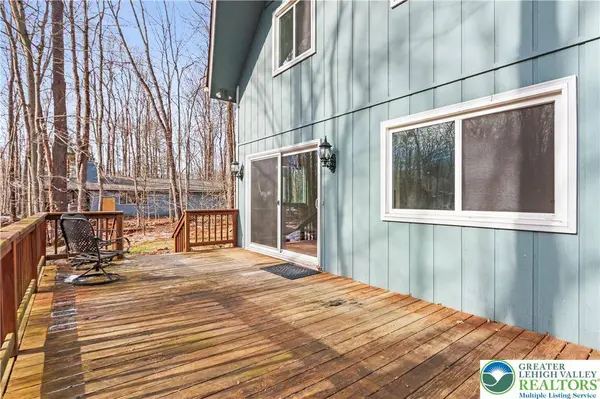 113 Gross DR, Tobyhanna Twp, PA 18350