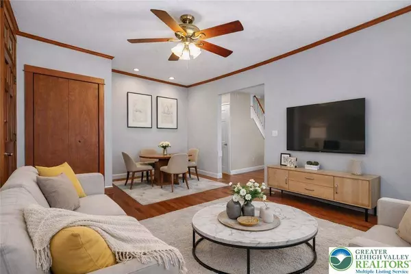 38 E 2nd ST, Alburtis Boro, PA 18011