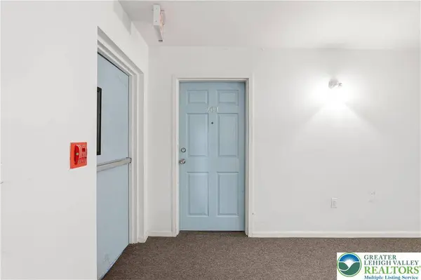 201 Canal Park, Easton, PA 18042