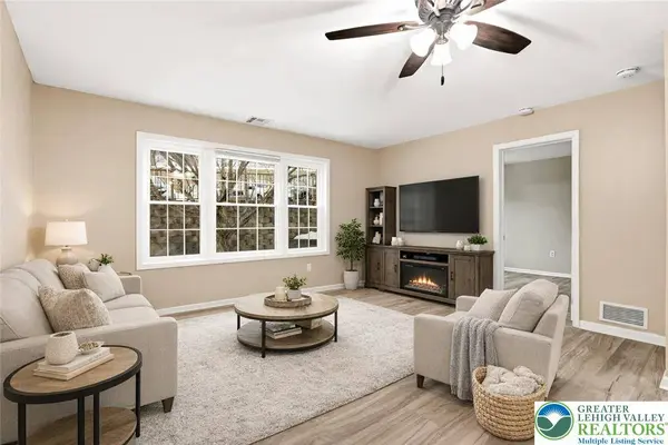 201 Canal Park, Easton, PA 18042