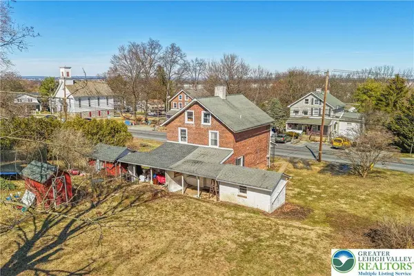 442 Franklin ST, Alburtis Boro, PA 18011