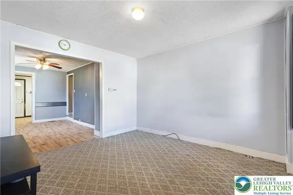 442 Franklin ST, Alburtis Boro, PA 18011