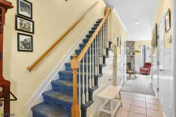 4 Hope St, Lopatcong Twp., NJ 08865