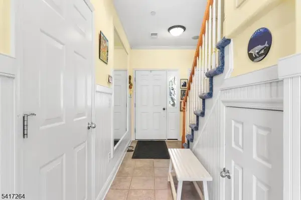 4 Hope St, Lopatcong Twp., NJ 08865