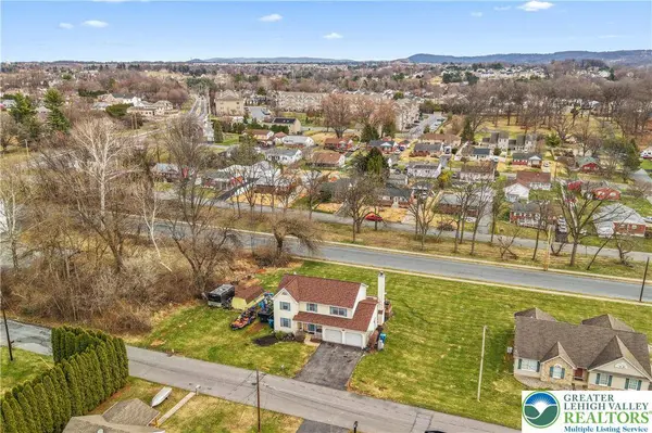 1712 9th ST, Bethlehem Twp, PA 18020